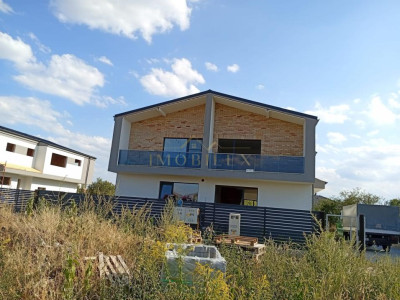 Duplex ,150 mp,Jucu de Mijloc