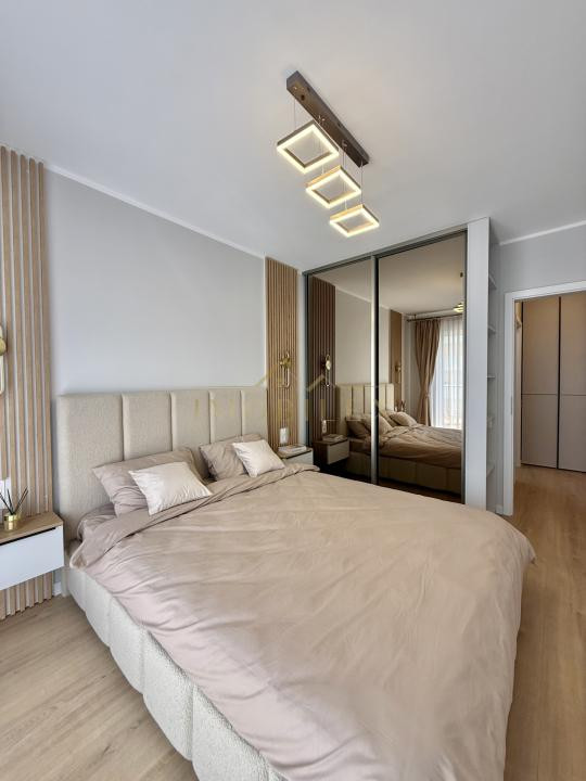 Apartament 3 camere, mobilat LUX, bloc nou, zona Eroilor