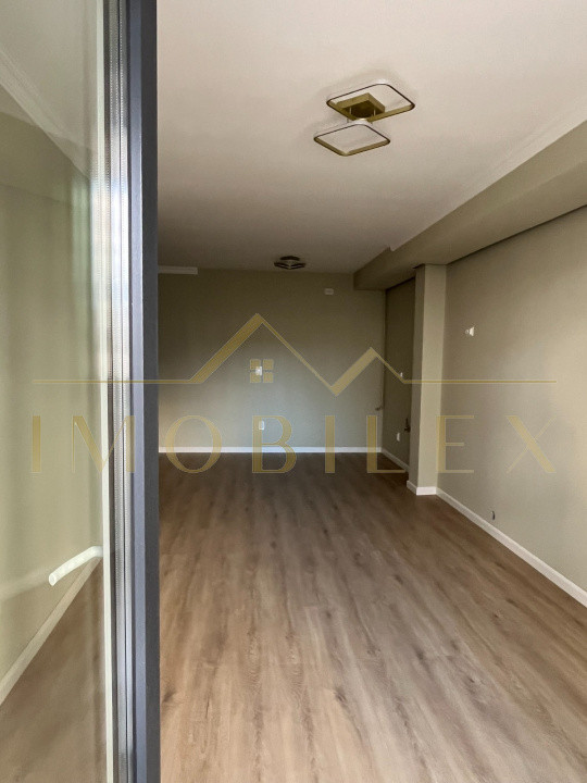 Apartament 3 camere, 60mp, zona Eroilor, blocurile Albe 