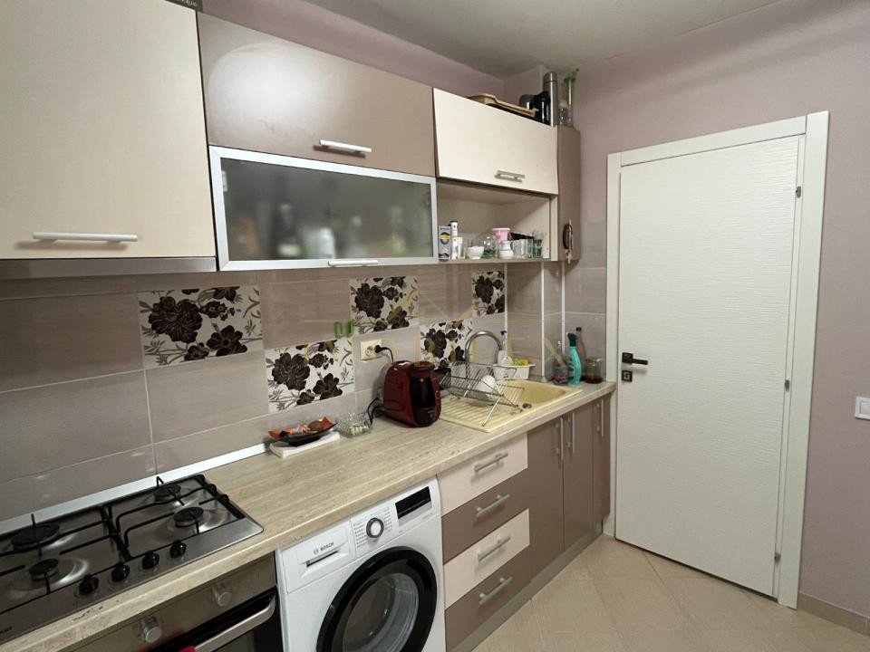 Apartament 2 camere decomandate, mobilat ,zona Eroilor 