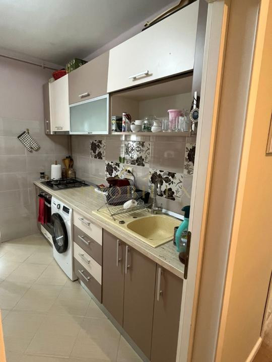 Apartament 2 camere decomandate, mobilat ,zona Eroilor 