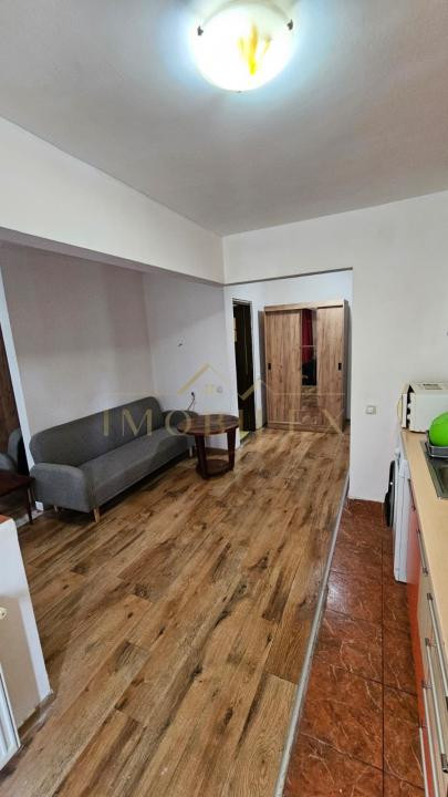 Apartament 2 camere, mobilat, zona Florilor 