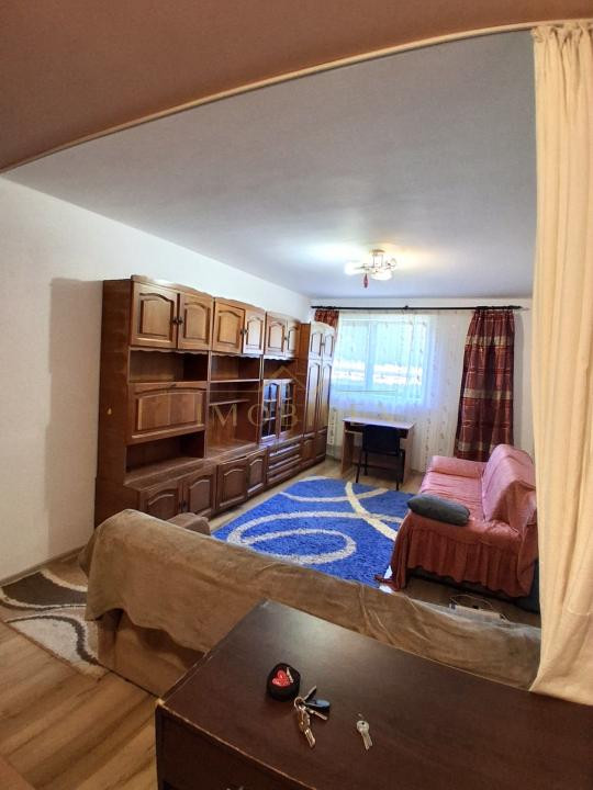 Apartament 1 cameră de închiriat, zona Între Lacuri