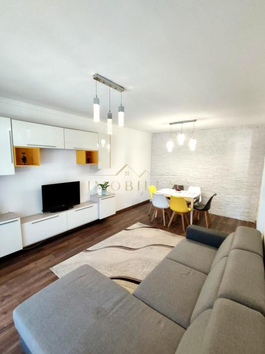 Apartament 2 camere, mobilat, Florilor 
