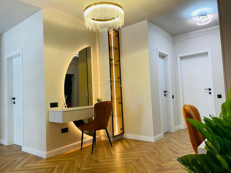 Apartament 3 camere, mobilat LUX, bloc nou, zona Tineretului 