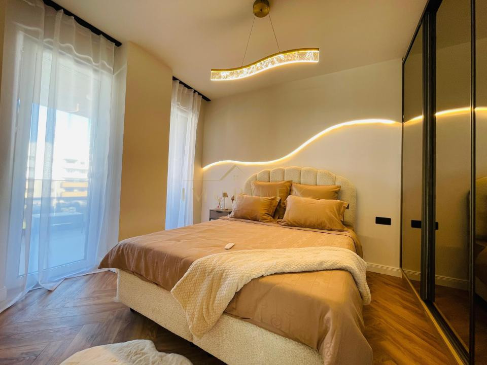 Apartament 3 camere, mobilat LUX, bloc nou, zona Tineretului 