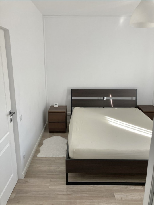 Apartament 3 camere, mobilat, zona Teilor