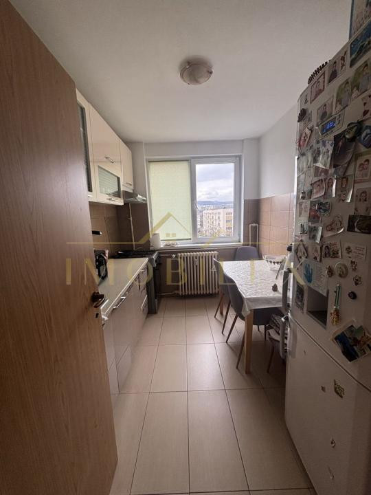 Apartament 3 camere, zona Grigorescu