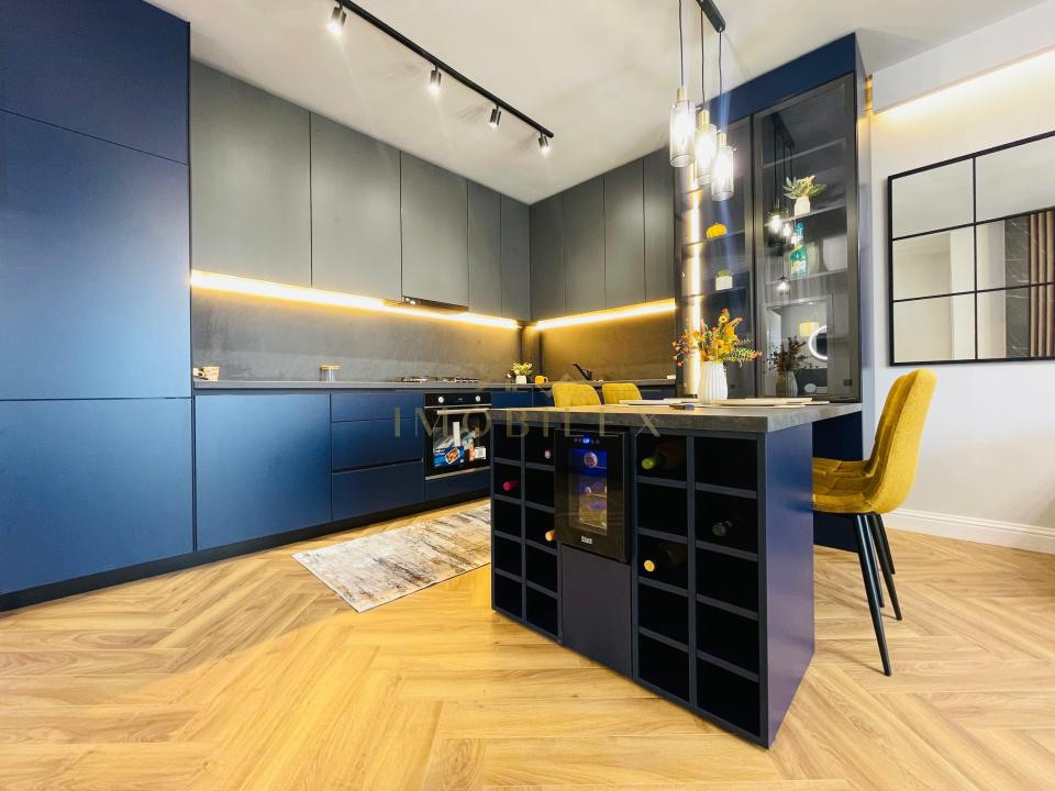 Apartament 2 camere, mobilat LUX, bloc nou, zona Eroilor