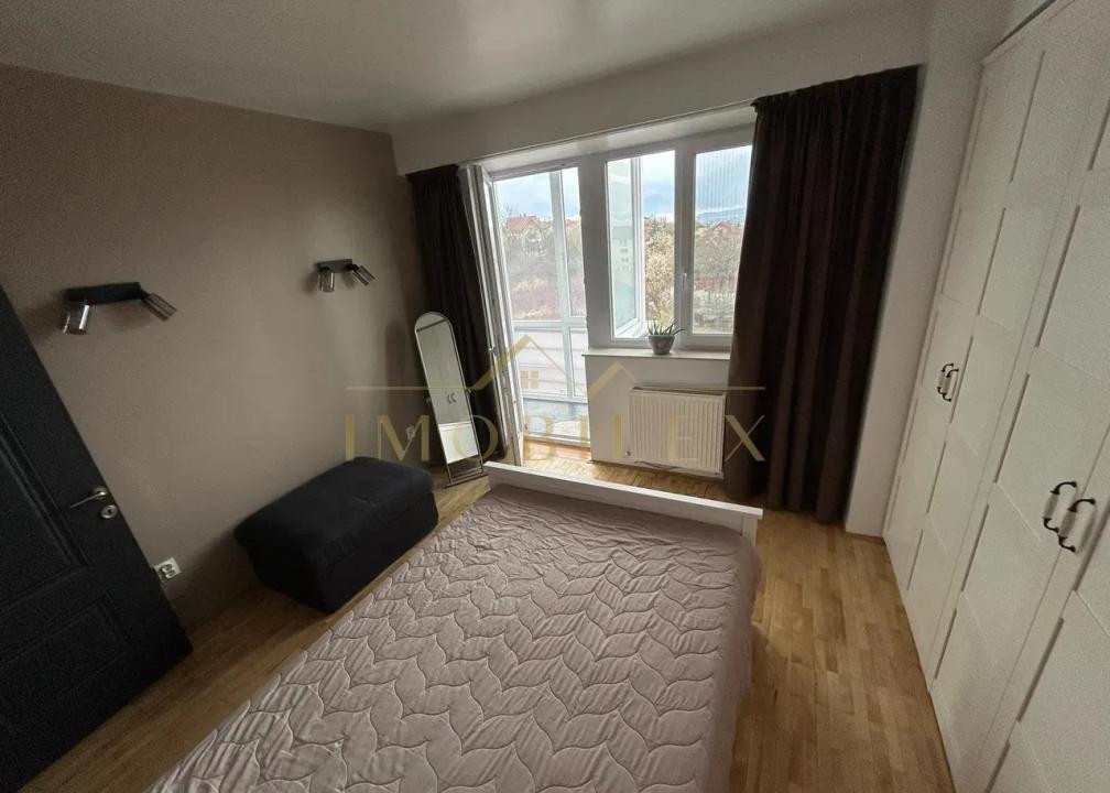 Apartament cu 3 camere, 94 mp utili, renovat complet 