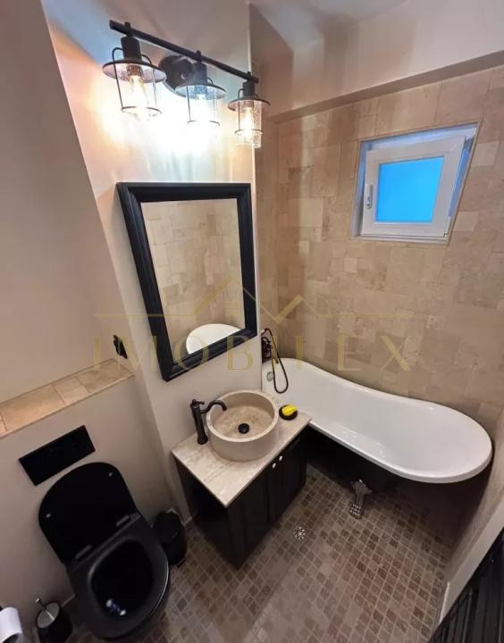Apartament cu 3 camere, 94 mp utili, renovat complet 