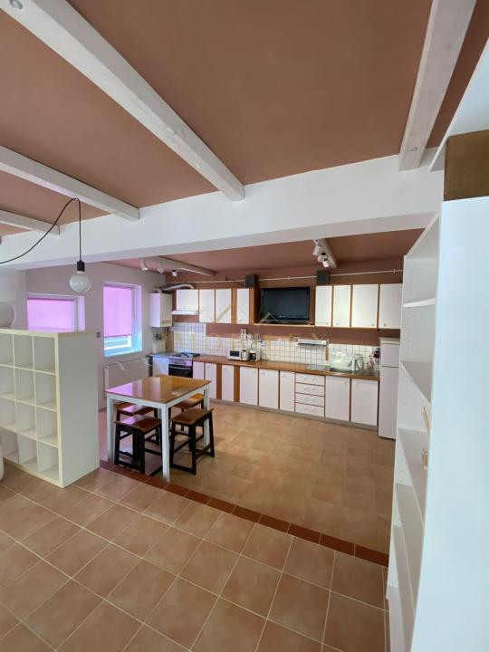 Apartament 2 camere, terasă 30mp, zona Bună ziua