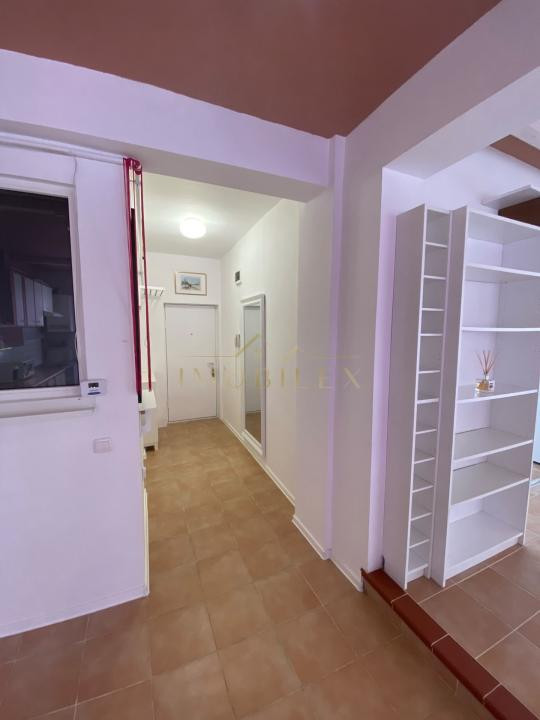 Apartament 2 camere, terasă 30mp, zona Bună ziua