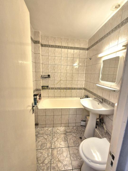 Garsonieră spațioasă, cartier Mărăști, zona Cernei