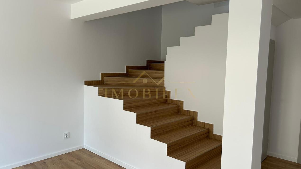 Duplex spațios, construcție Nouă, zona Tineretului 