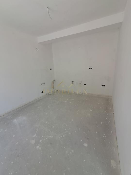 PROPRIETATE PREMIUM CU PANORAMĂ ȘI TERASĂ CIRCULABILĂ | CHINTENI