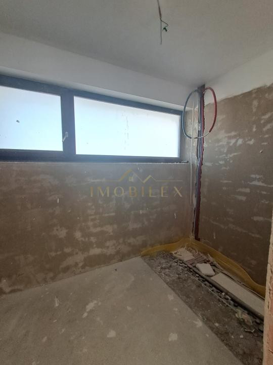 PROPRIETATE PREMIUM CU PANORAMĂ ȘI TERASĂ CIRCULABILĂ | CHINTENI