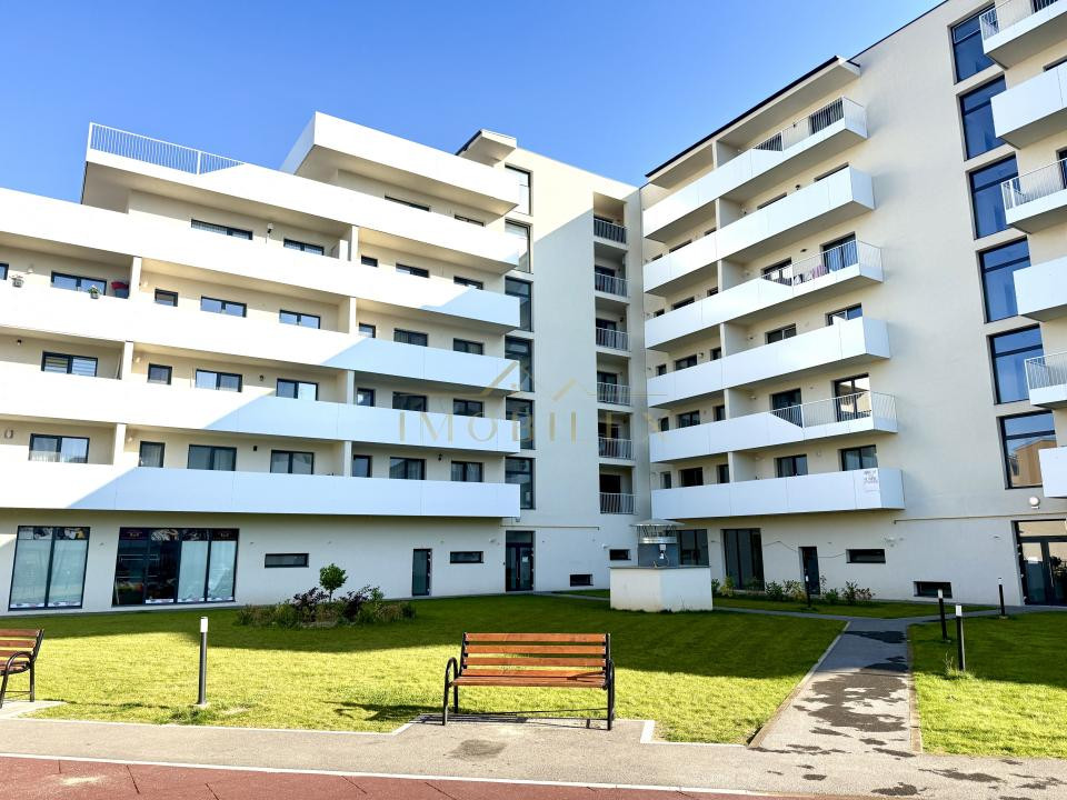 Apartament spatios 2 camere, finisat nou, ansamblu nou Eroilor 