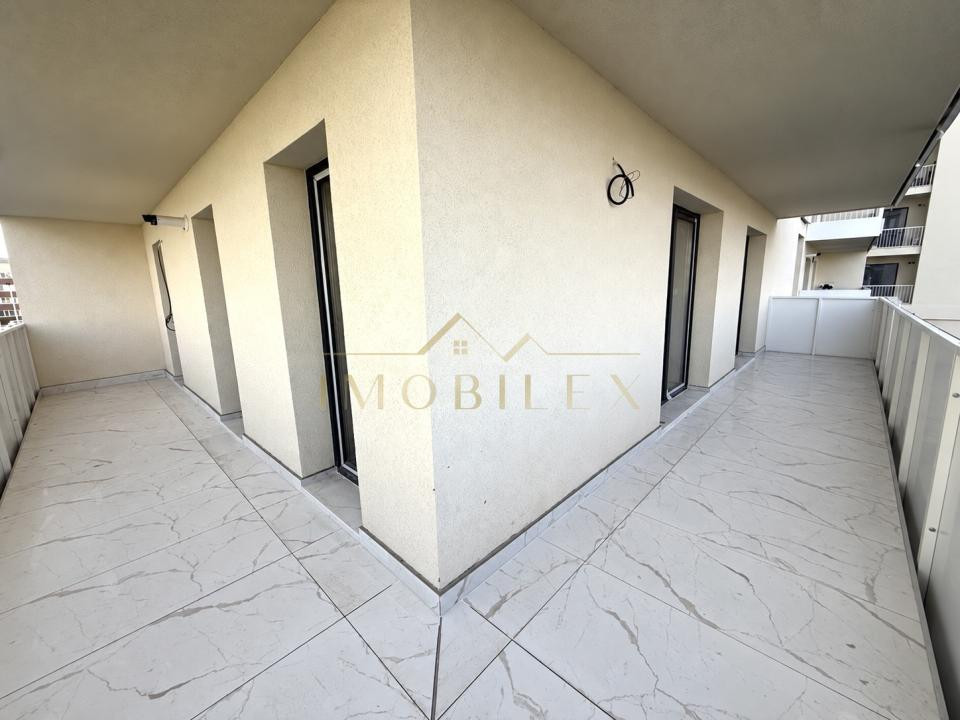 Apartament 3 camere, terasa 25 mp, bloc nou, Eroilor 