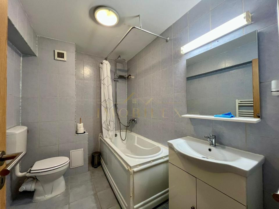 Apartament 2 camere, mobilat, parcare subterană, zona Calea Turzii