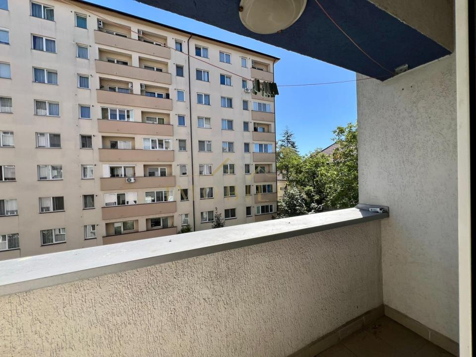 Apartament 2 camere, mobilat, parcare subterană, zona Calea Turzii