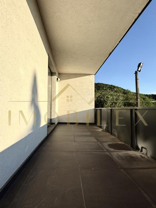 Apartament modern, 55mp, terasă 30mp, zona Cetatii/Subcetate