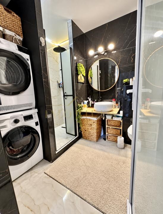 Apartament modern 2 camere decomandate, zona Florilor 