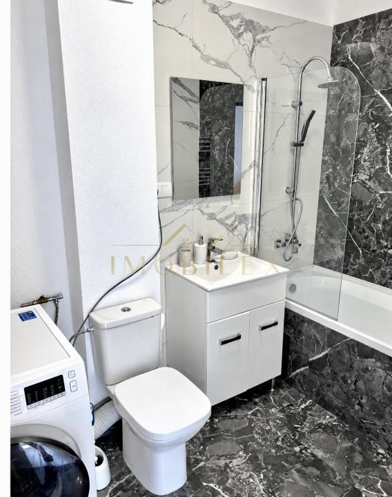 Apartament modern 3 camere, zona Bmw-Vivo de închiriat 