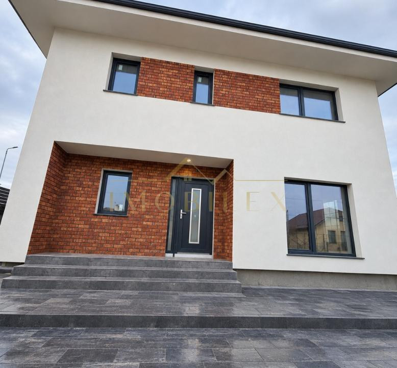 Casă individuală în Chinteni, 120 mp utili, teren 440 mp 