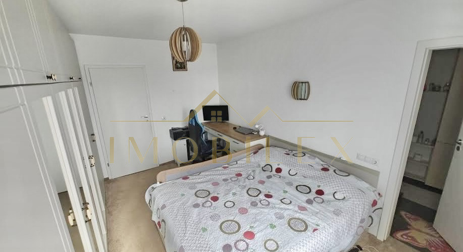 Apartament 3 camere, 2 băi, 85mp, parcare, zona Europa