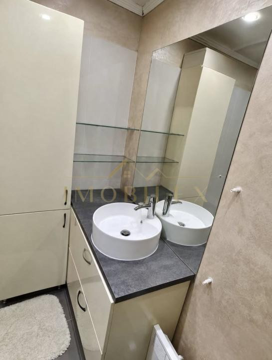 Apartament 3 camere, 2 băi, 85mp, parcare, zona Europa
