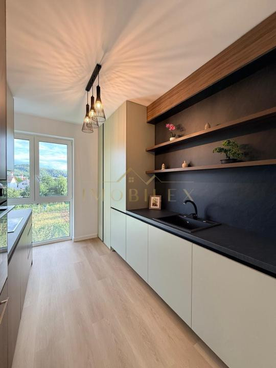 Apartament 3 camere, 2 băi, 64mp, mobilat LUX,  zona Tineretului 