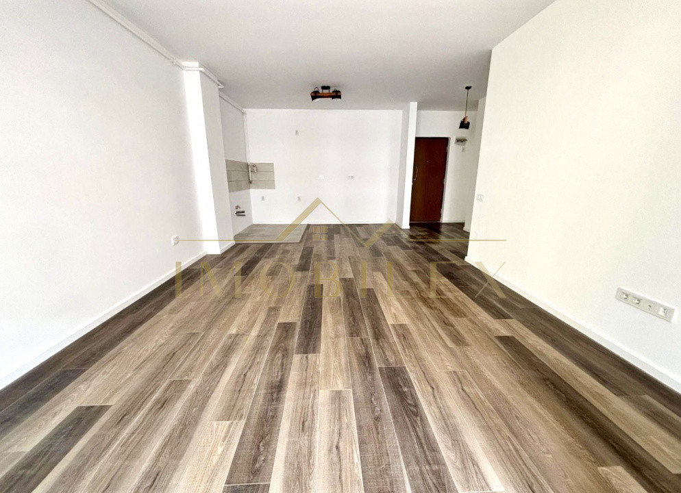 Apartament FINISAT NOU, 2 camere, ansamblu top, Eroilor Albe 