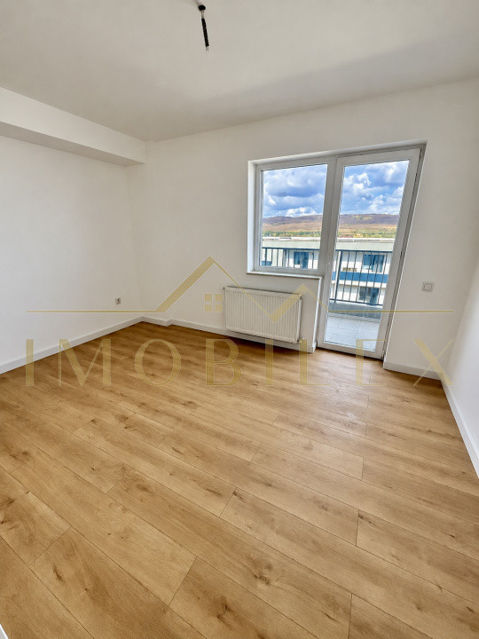 Apartament 3 camere, FINISAT NOU, bloc nou, zona Sesul de sus 