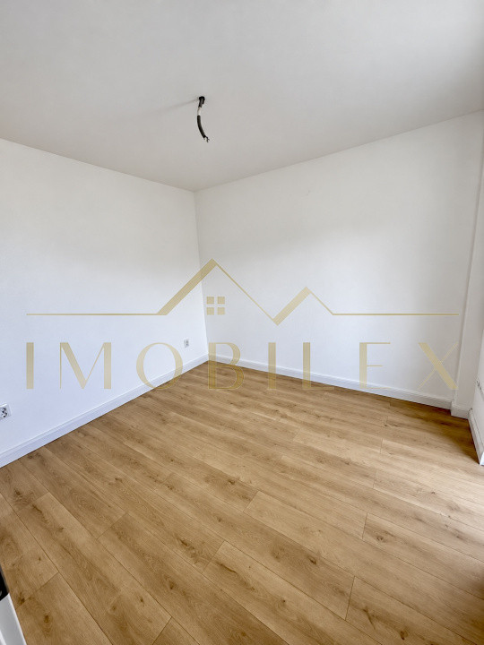 Apartament 3 camere, FINISAT NOU, bloc nou, zona Sesul de sus 