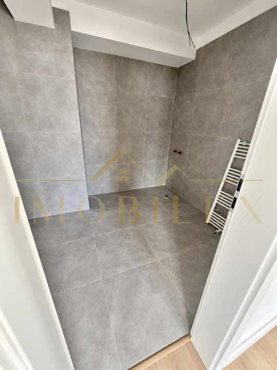 Apartament 3 camere, FINISAT NOU, bloc nou, zona Sesul de sus 