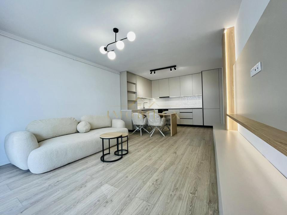 Apartament 2 camere, 53mp, mobilat nou, zona Eroilor-blocurile albe
