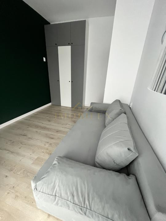 Apartament 3 camere , spațios,Nou , zona Eroilor 