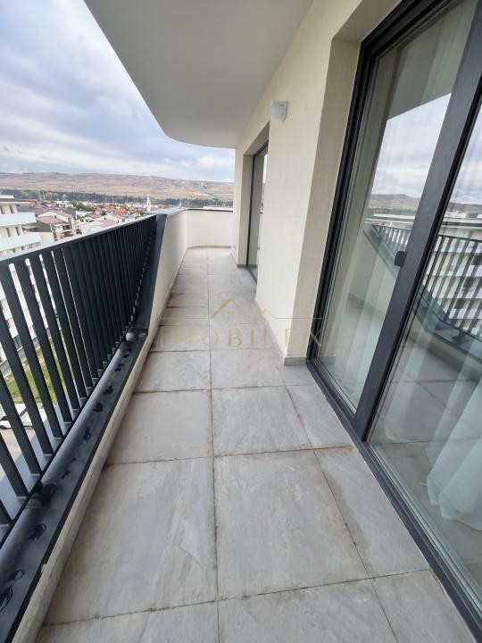 Apartament 3 camere , spațios,Nou , zona Eroilor 