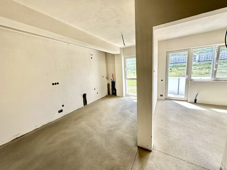 Oportunitate! Apartament semifinisat, bloc nou, zona Terra, TVA inclus 