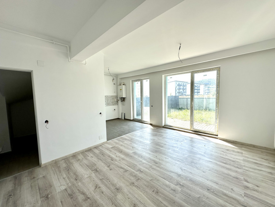 Casa 4 camere, FINISATĂ NOU, 2 parcări subterane, zona Sesul de sus 