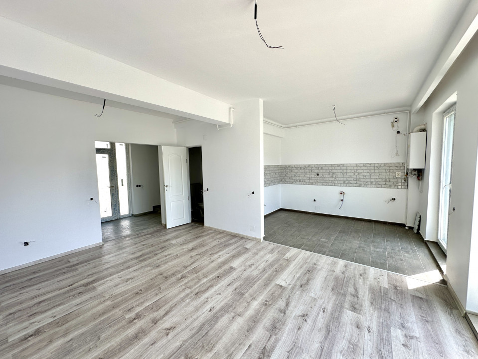 Casa 4 camere, FINISATĂ NOU, 2 parcări subterane, zona Sesul de sus 