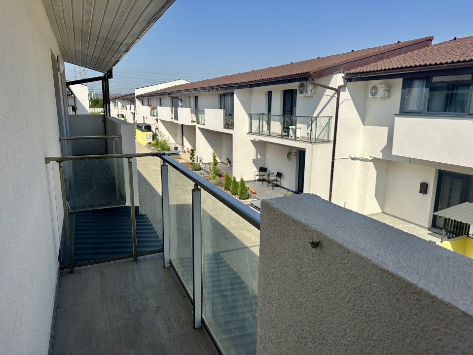 Casa 4 camere, FINISATĂ NOU, 2 parcări subterane, zona Sesul de sus 