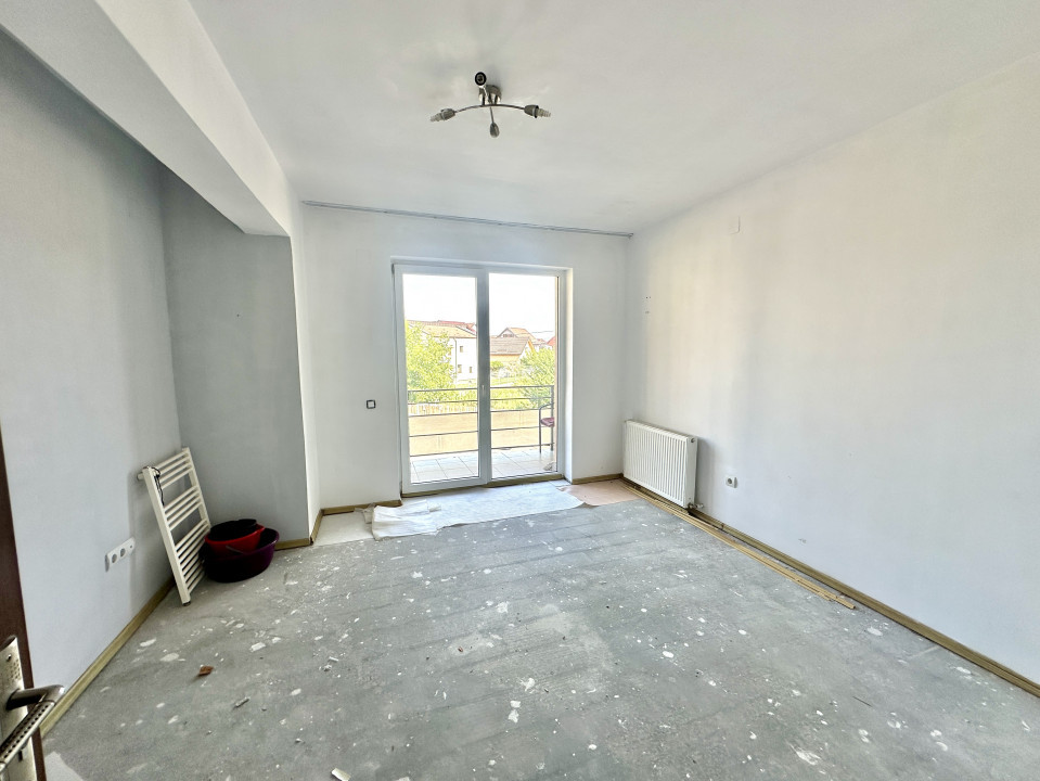 Oportunitate! Apartament 3 camere, etaj1,  zona Florilor 