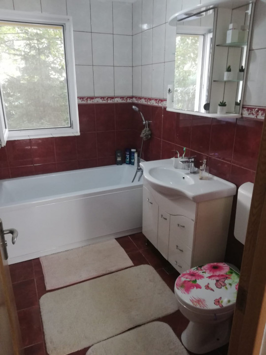Apartament 2 camere decomandate, 52mp, grădină 50mp, zona Eroilor 