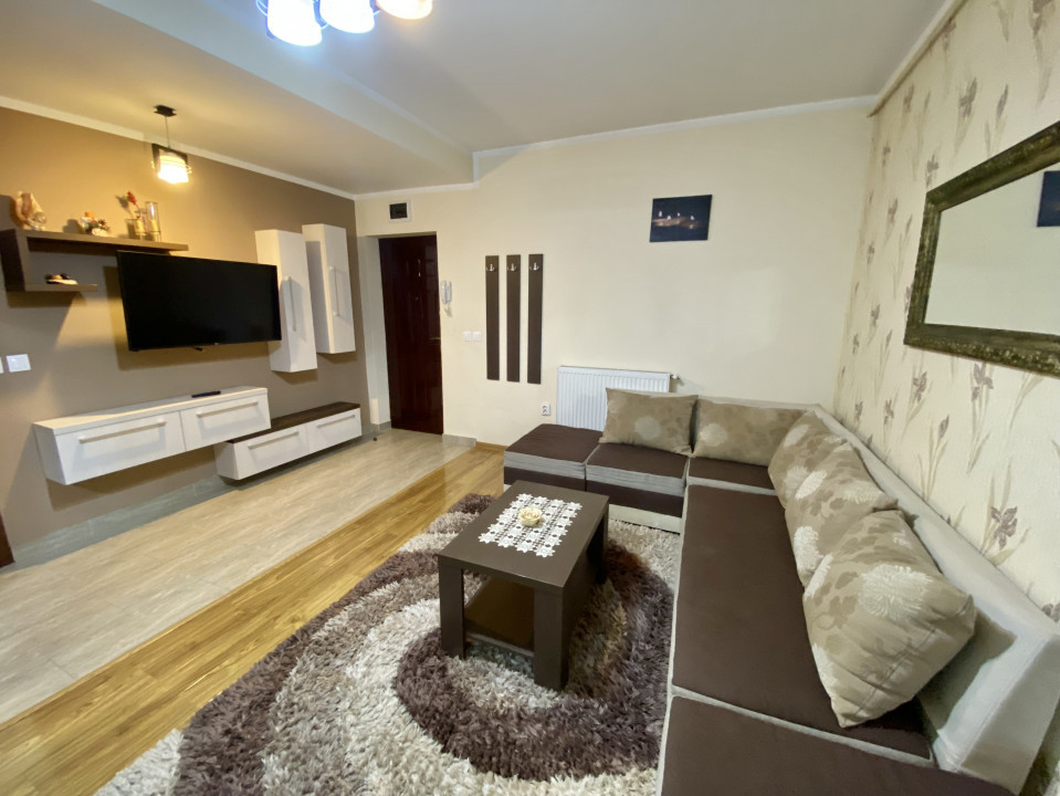 Apartament 2 camere, mobilat, utilat, parcare, zona Terra