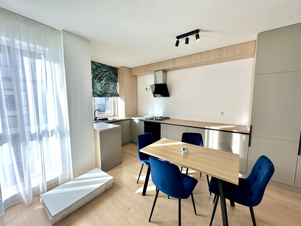Apartament 2 camere, lux, bloc nou, zona Eroilor