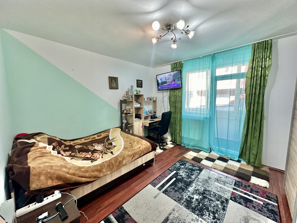 Apartament 2 camere, mobilat, zona Eroilor 