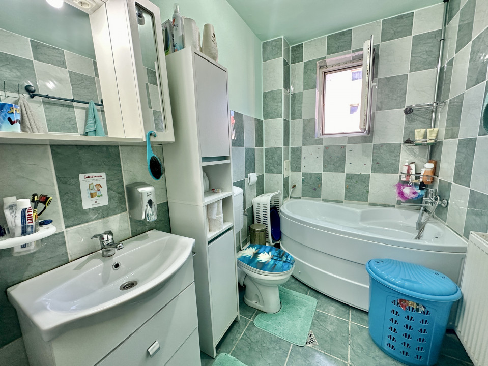 Apartament 2 camere, mobilat, zona Eroilor 