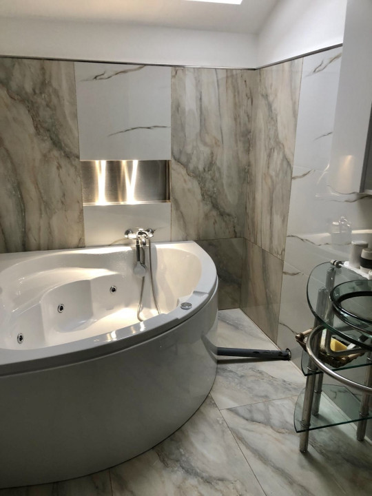 Casă individuala, 4 camere, mobilata, utilata , zona Centrala Turda